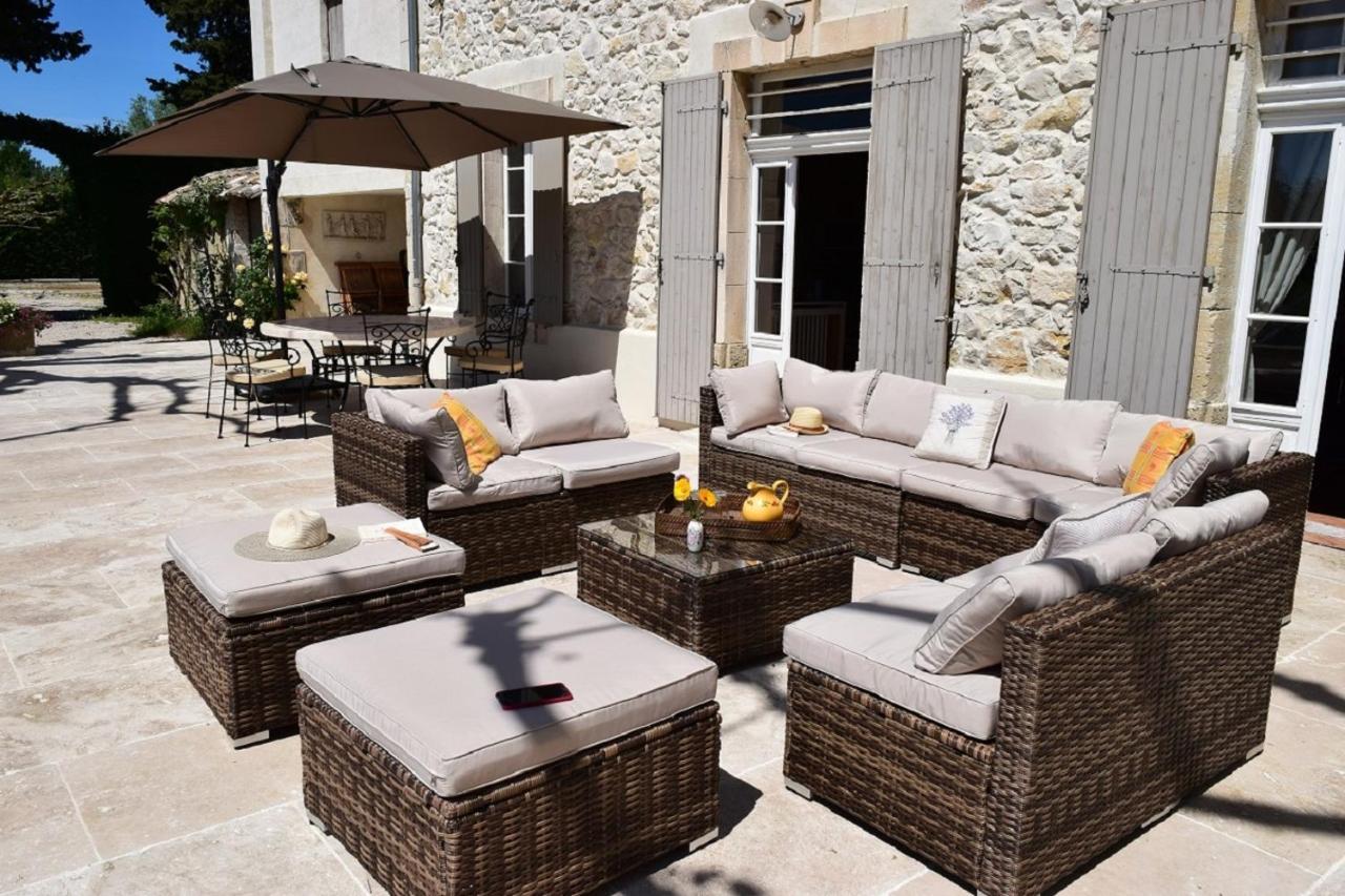 La Bastide Des Amouriers Caumont-sur-Durance Εξωτερικό φωτογραφία