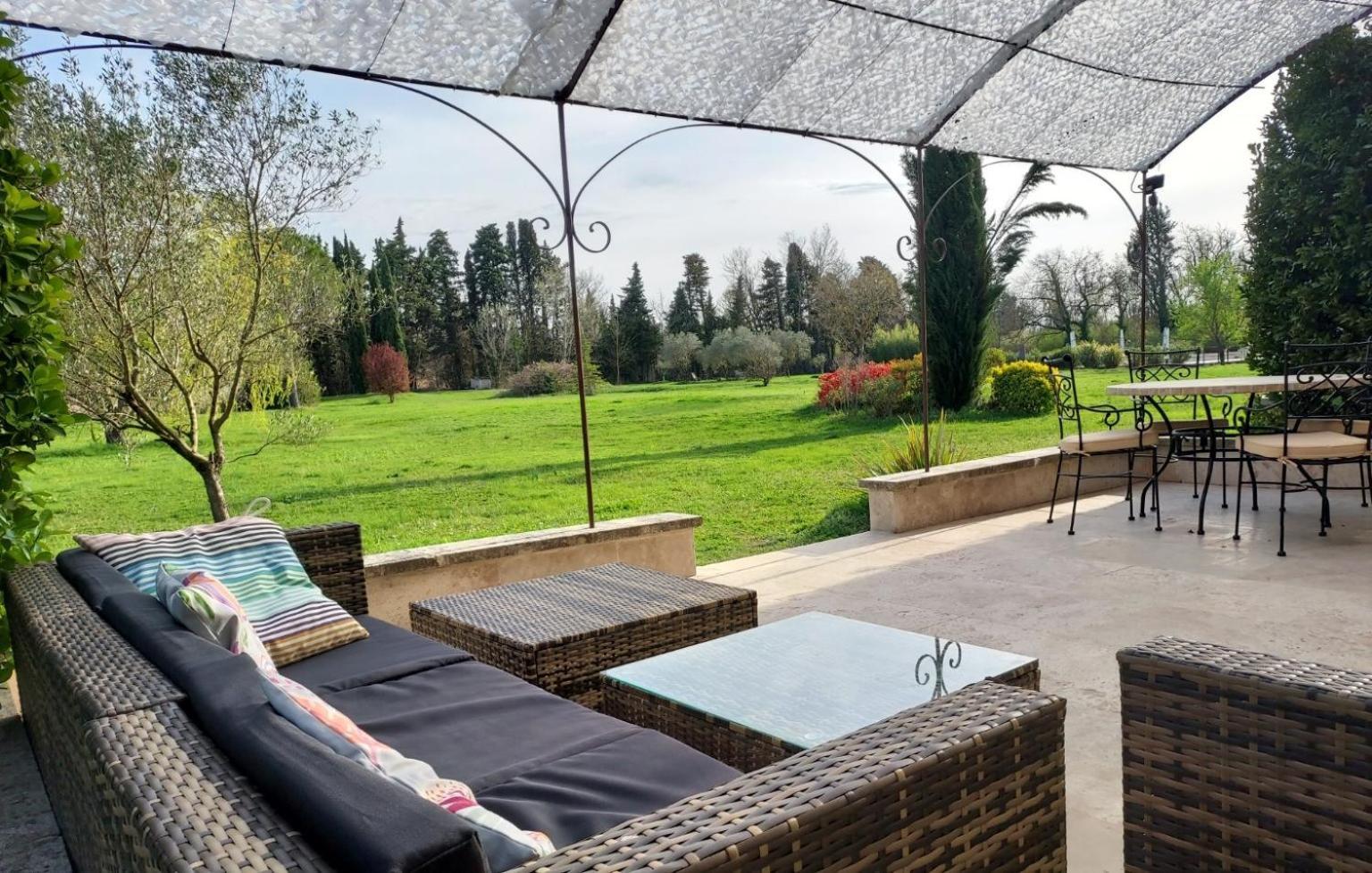 La Bastide Des Amouriers Caumont-sur-Durance Εξωτερικό φωτογραφία