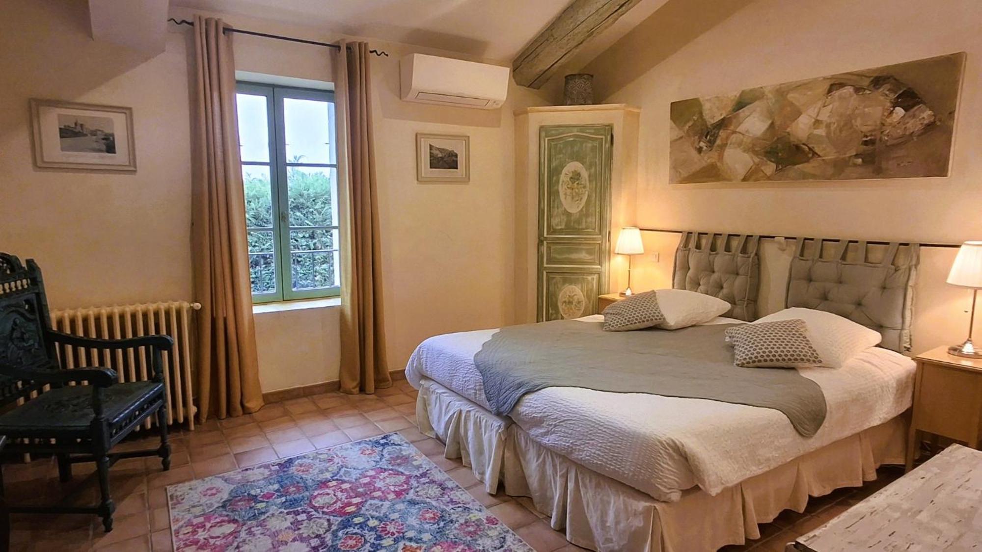 La Bastide Des Amouriers Caumont-sur-Durance Εξωτερικό φωτογραφία