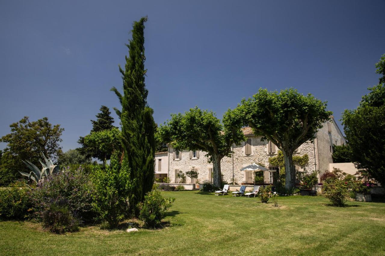 La Bastide Des Amouriers Caumont-sur-Durance Εξωτερικό φωτογραφία