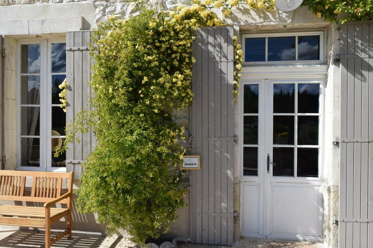 La Bastide Des Amouriers Caumont-sur-Durance Εξωτερικό φωτογραφία