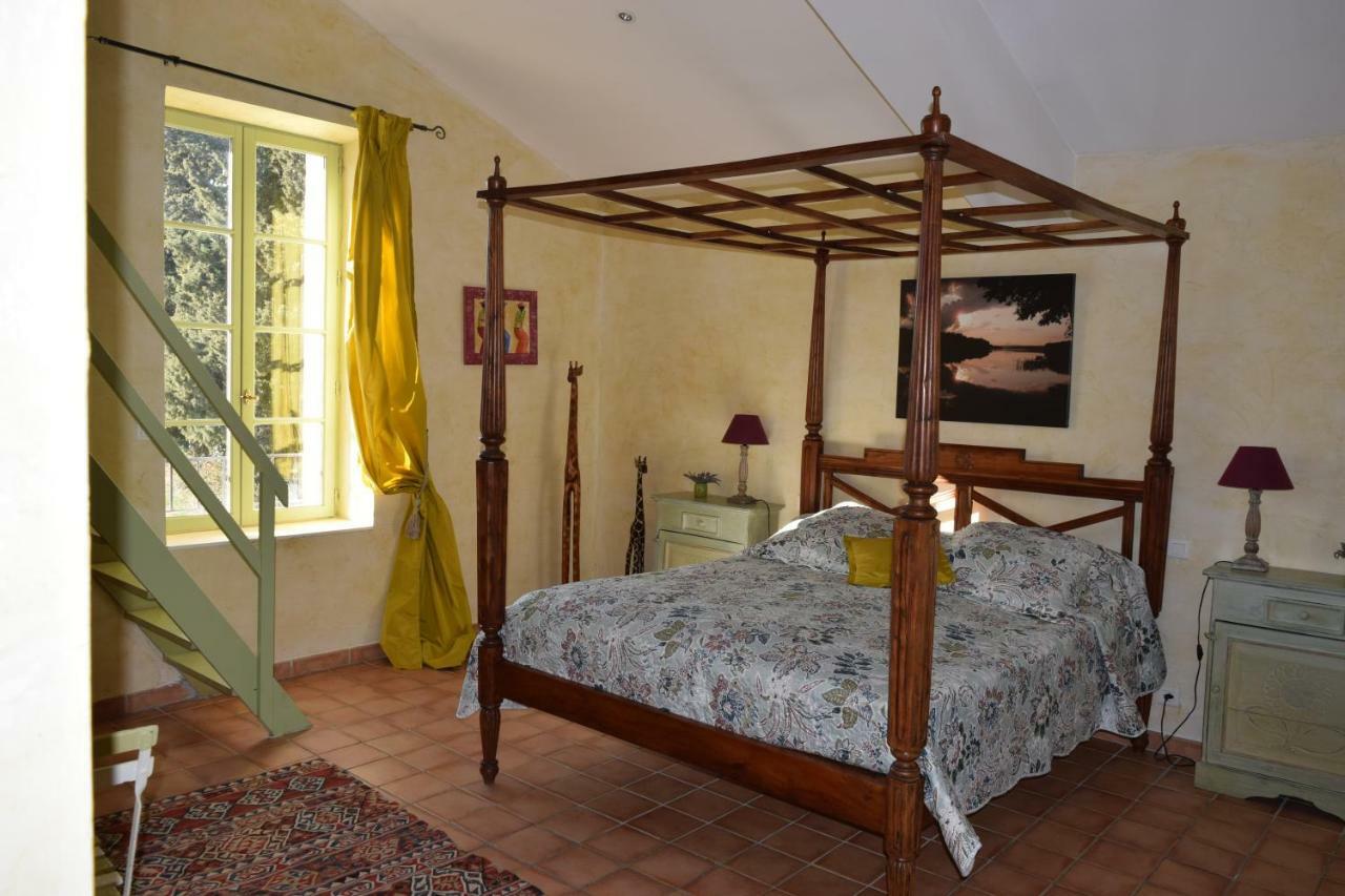La Bastide Des Amouriers Caumont-sur-Durance Εξωτερικό φωτογραφία
