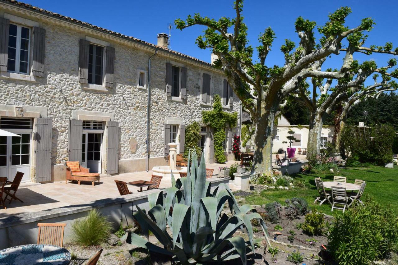 La Bastide Des Amouriers Caumont-sur-Durance Εξωτερικό φωτογραφία